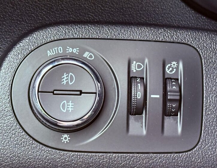 Opel Combo Kombi 1,5 l 75 kw