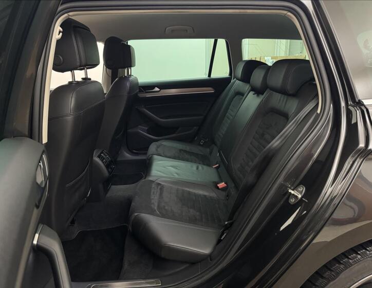 Volkswagen Passat 37