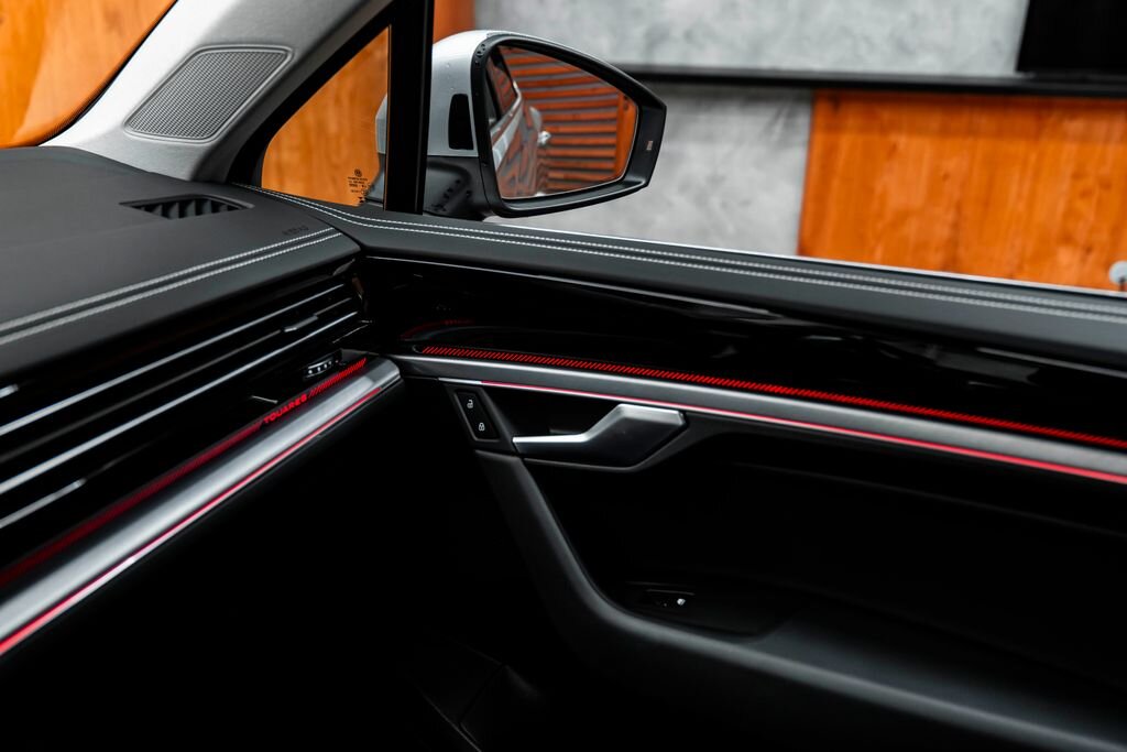 Volkswagen Touareg SUV 3,0 l 210 kw