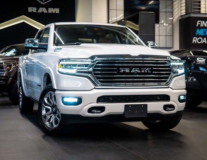 Dodge RAM Pick-up 5,7 l 291 kw