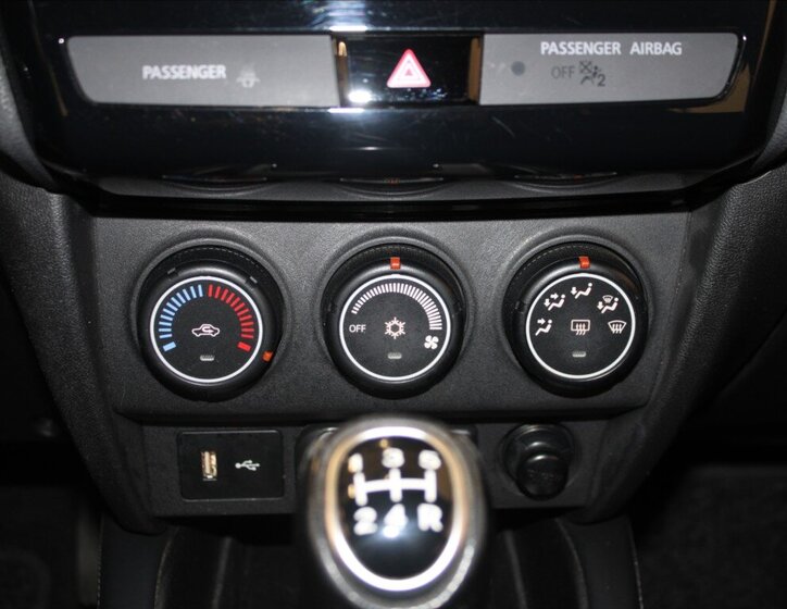 Mitsubishi ASX SUV / Terénní 2,0 l 110 kw