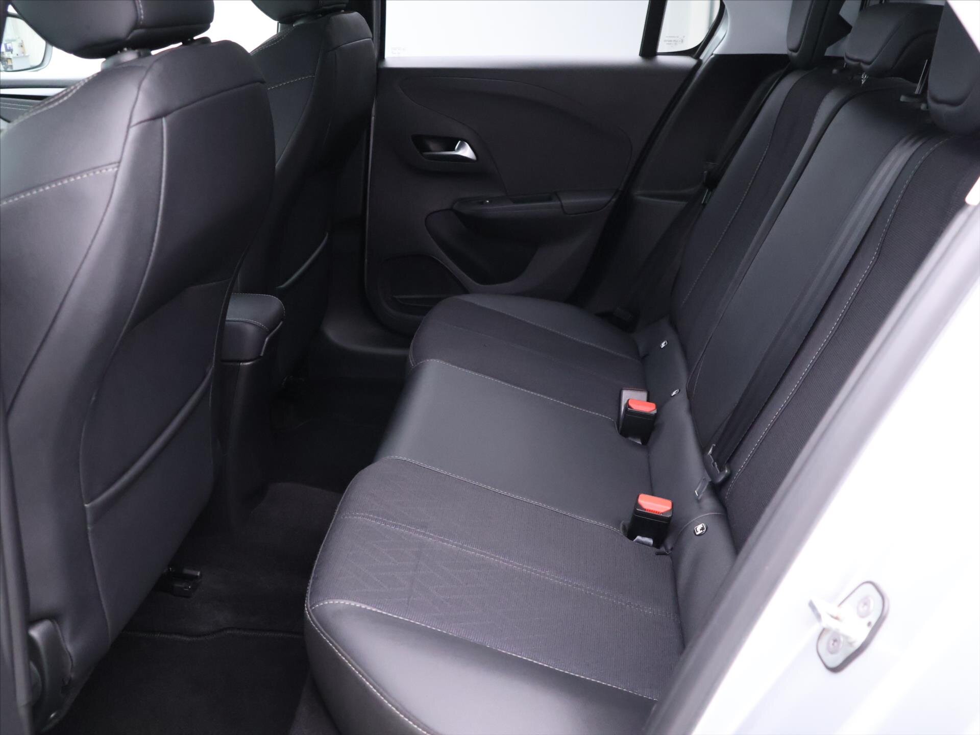 Opel Corsa Hatchback 1,2 l 74 kw