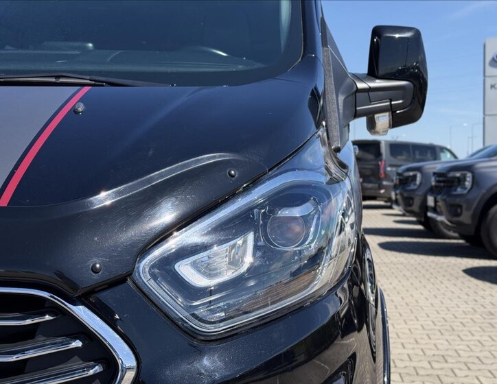 Ford Tourneo Custom MPV 2,0 l 136 kw