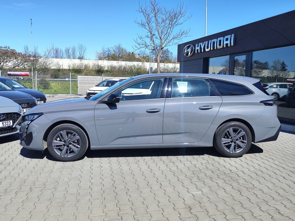 Peugeot 308 Kombi 1,2 l 96 kw