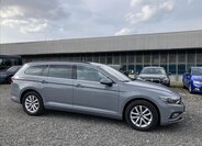 Volkswagen Passat Kombi 2,0 l 110 kw