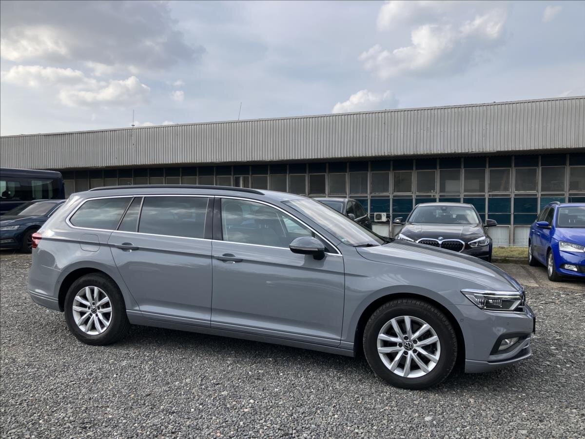 Volkswagen Passat Kombi 2,0 l 110 kw
