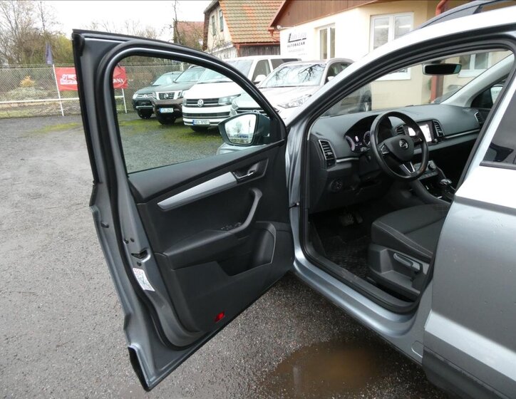 Škoda Karoq SUV 2,0 l 110 kw