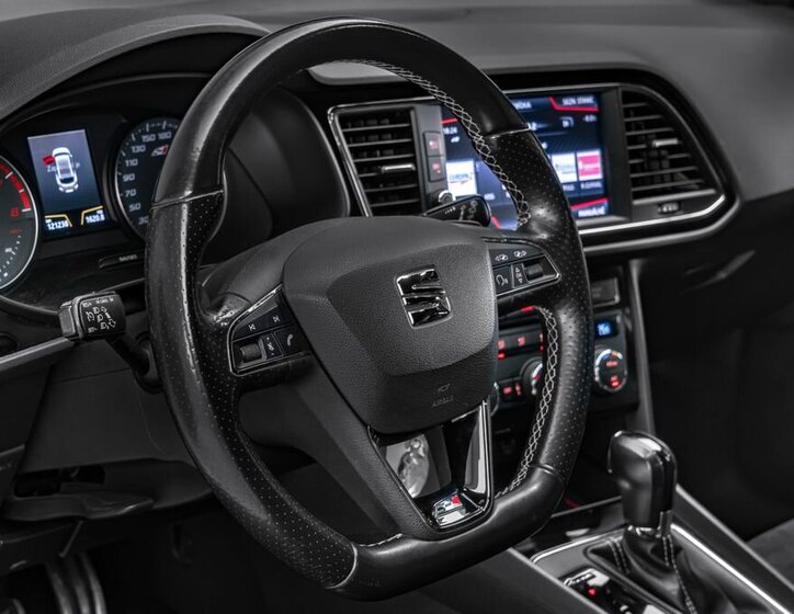 Seat Leon Kombi 2,0 l 221 kw