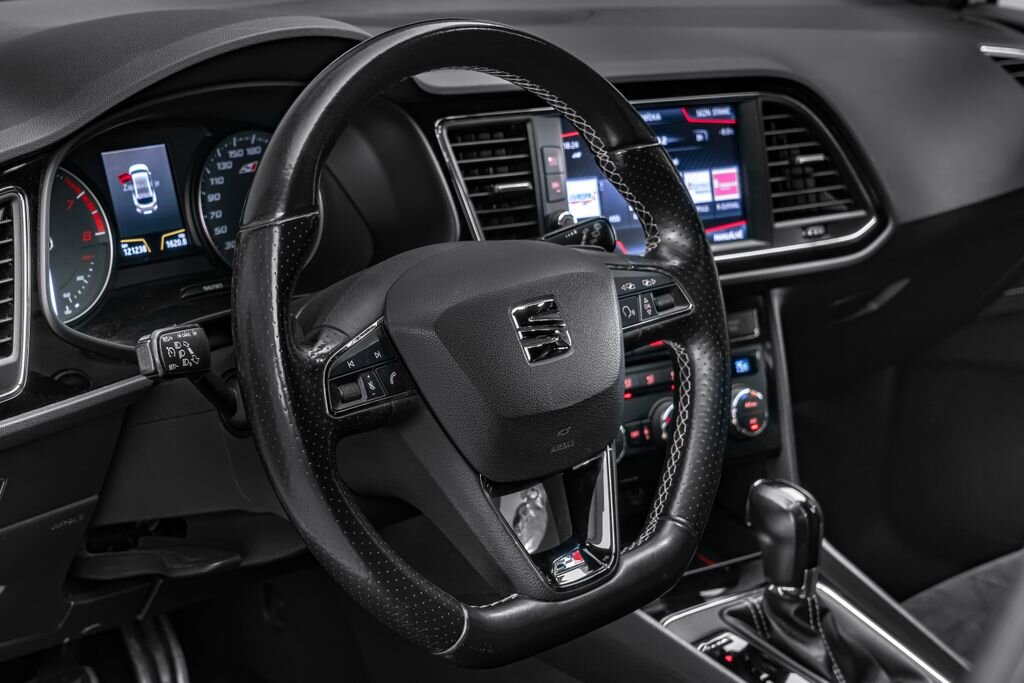 Seat Leon Kombi 2,0 l 221 kw