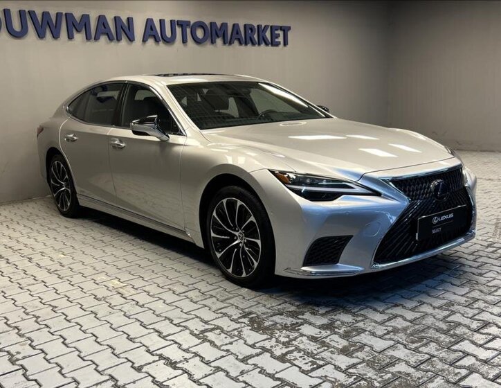 Lexus LS 500h Sedan 3,5 l 264 kw