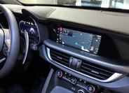 Alfa Romeo Stelvio SUV / Terénní 2,0 l 206 kw