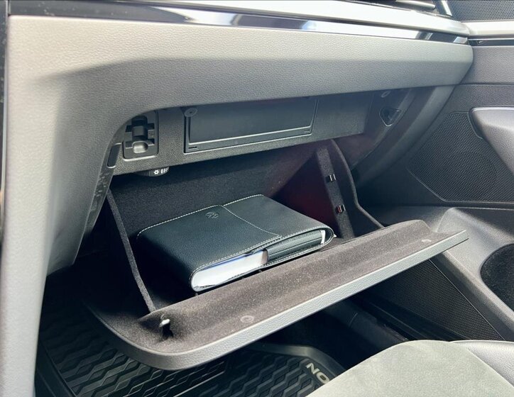 Volkswagen Arteon Kombi 2,0 l 147 kw