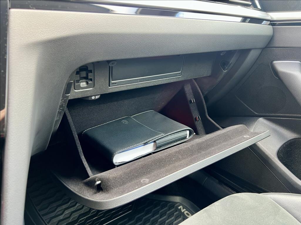 Volkswagen Arteon Kombi 2,0 l 147 kw