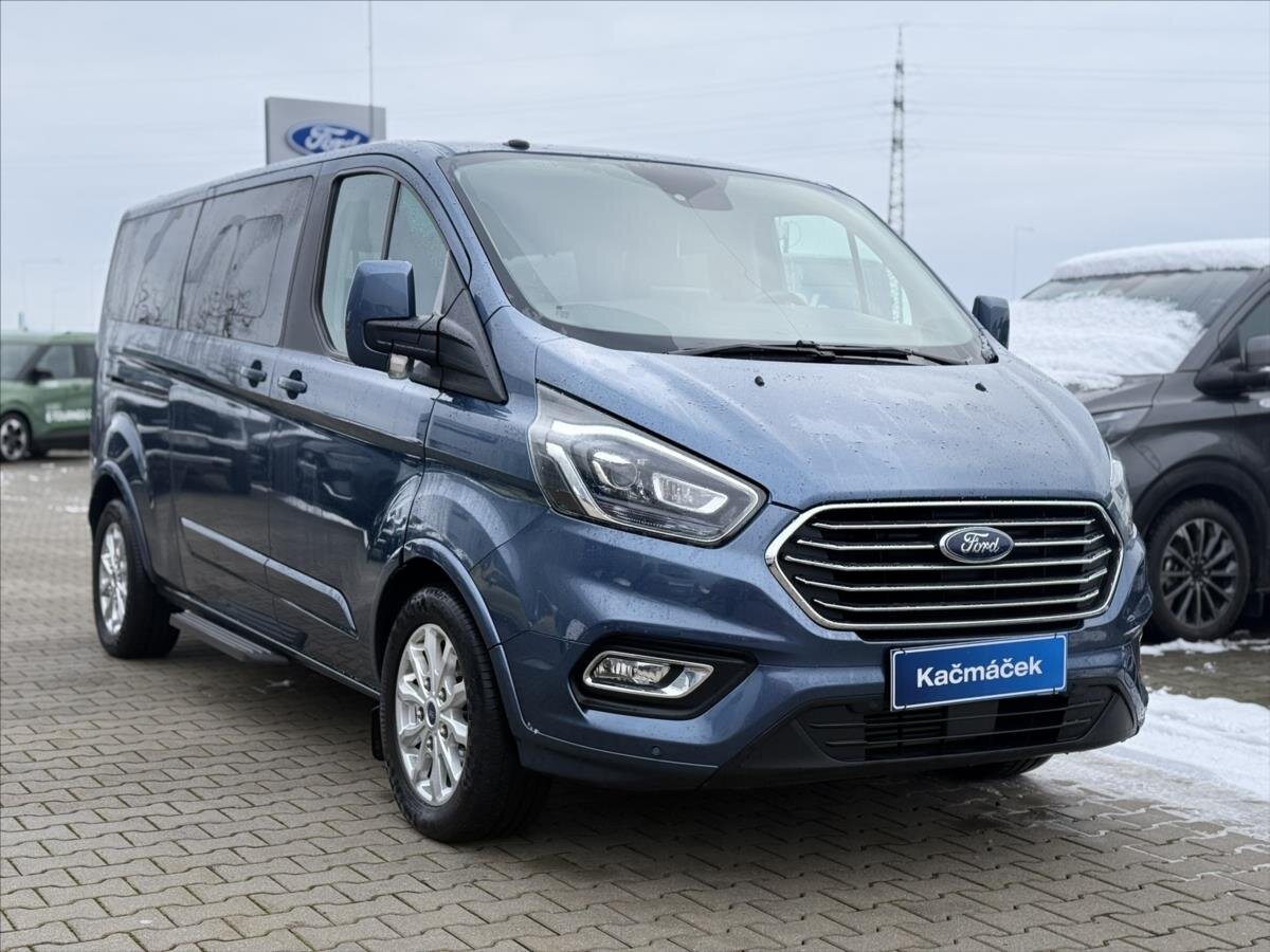 Ford Tourneo Custom