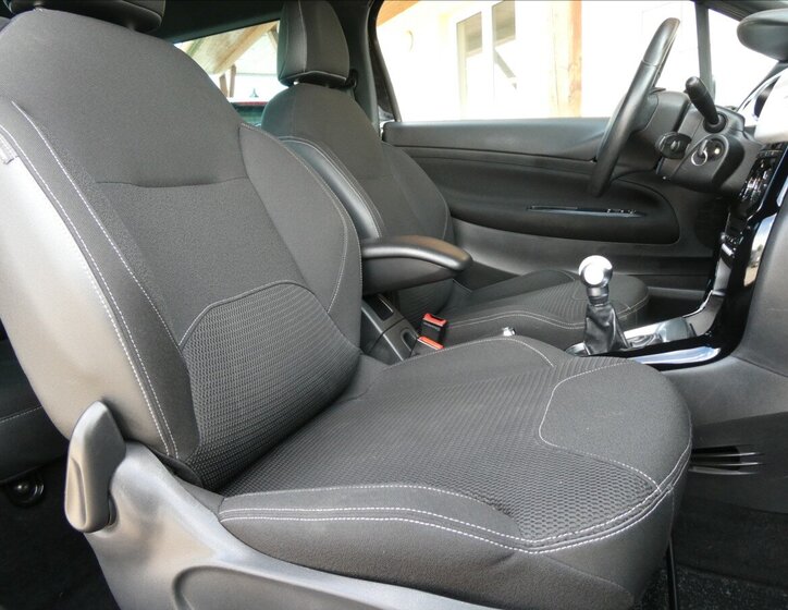 Citroën DS3 Hatchback 1,6 l 88 kw
