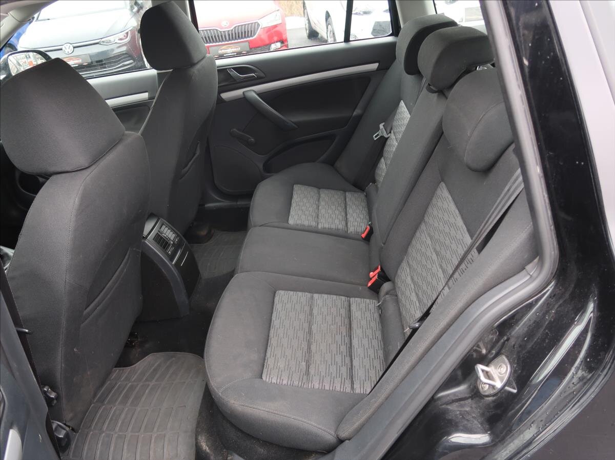 Škoda Octavia Kombi 1,2 l 77 kw