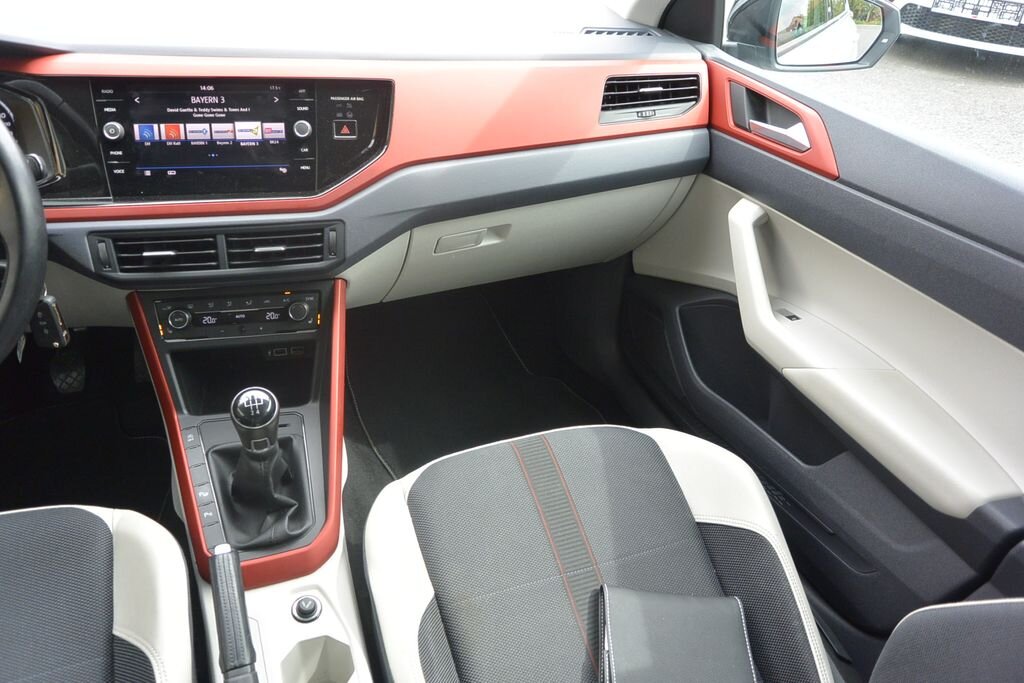 Volkswagen Polo Hatchback 999,0 70 kw