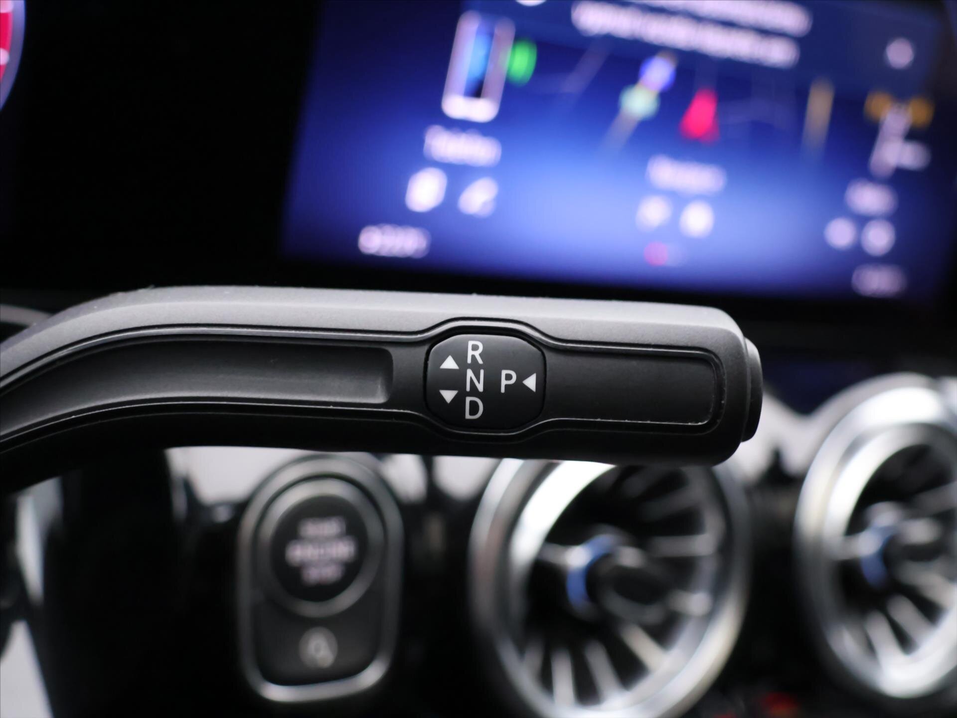 Mercedes-Benz GLA SUV / Terénní 2,0 l 165 kw