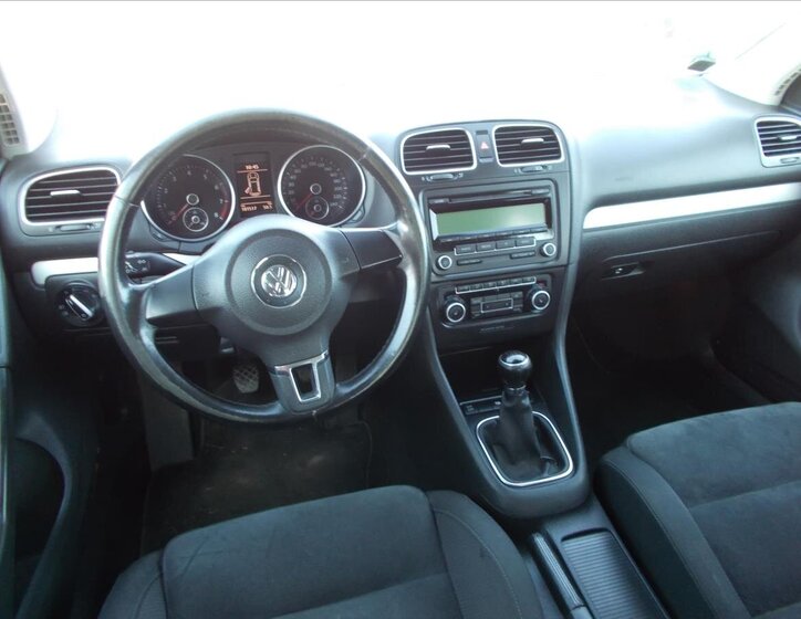 Volkswagen Golf Hatchback 1,4 l 90 kw