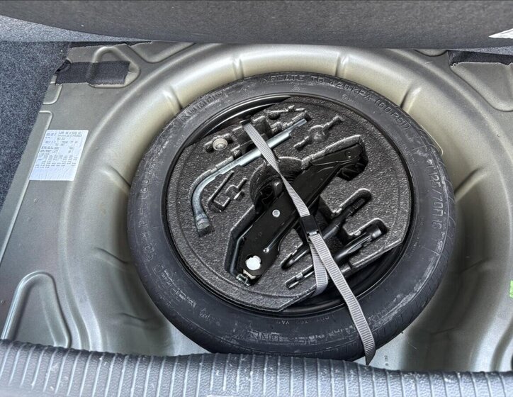 Volkswagen Golf Hatchback 1,2 l 77 kw