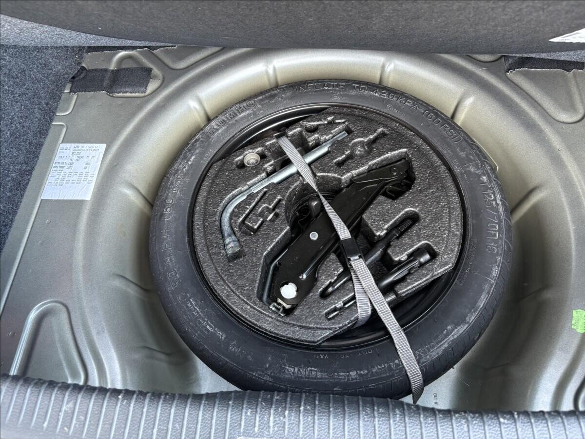 Volkswagen Golf Hatchback 1,2 l 77 kw