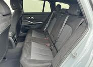 BMW Řada 3 8