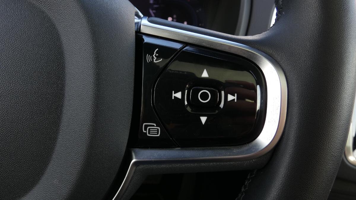 Volvo XC90 SUV / Terénní 2,0 l 173 kw