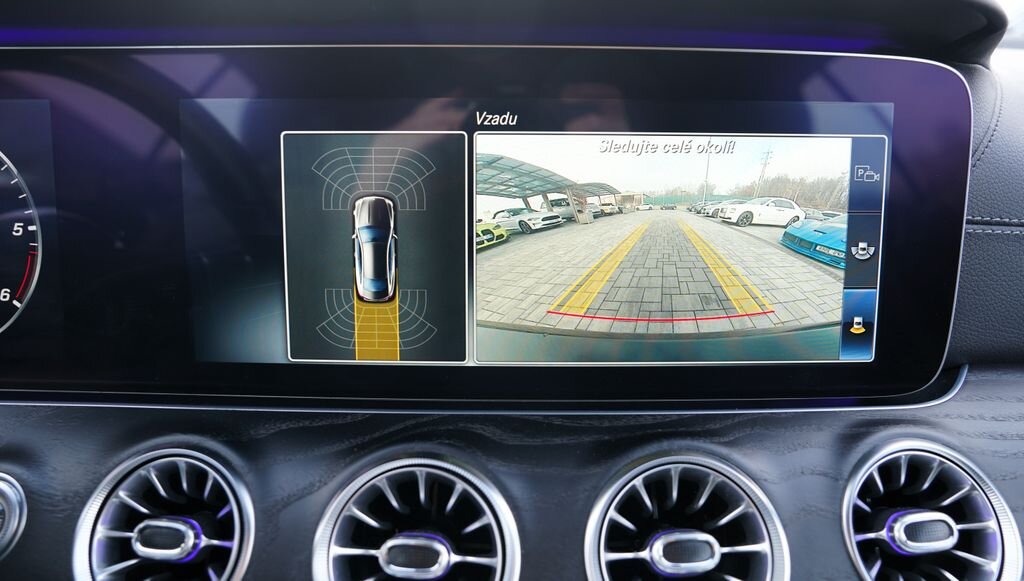 Mercedes-Benz Třídy E Kupé 2,0 l 180 kw