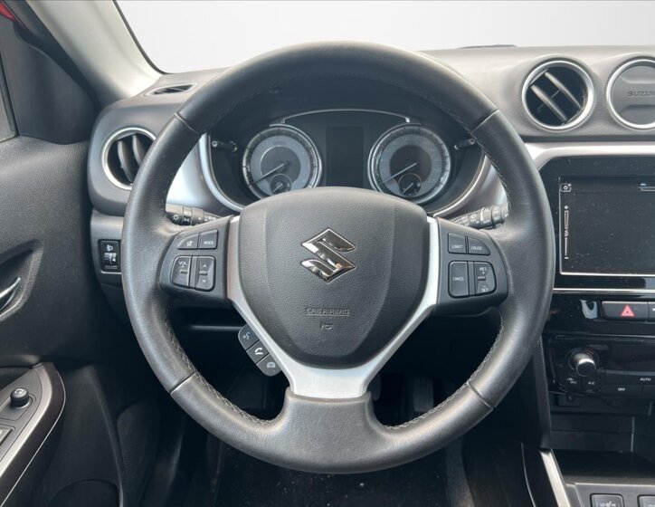 Suzuki Vitara Hatchback 1,4 l 103 kw