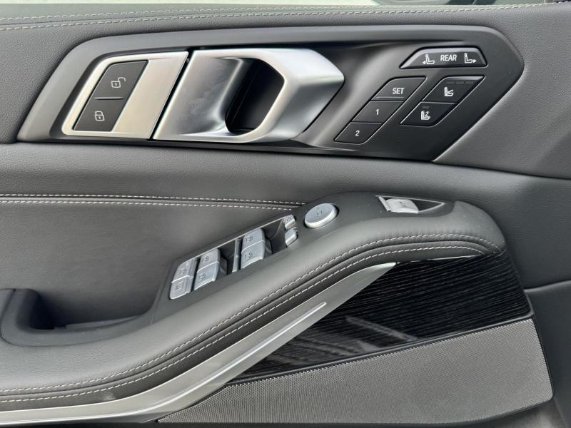 BMW X7 SUV 3,0 l 280 kw