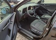 KIA Niro 11