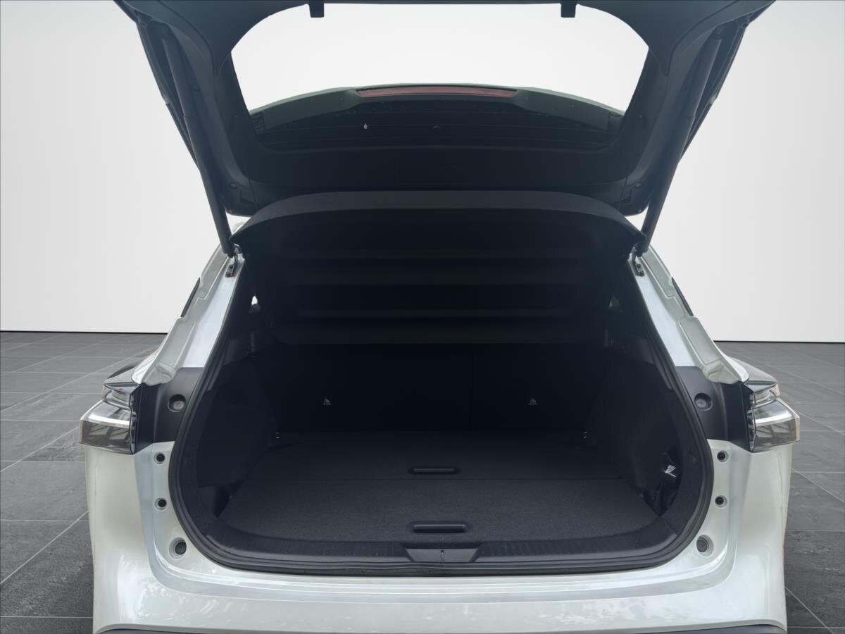 Nissan Qashqai SUV / Terénní 1,3 l 116 kw