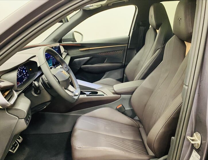 Cupra Terramar SUV / Terénní 1,5 l 200 kw