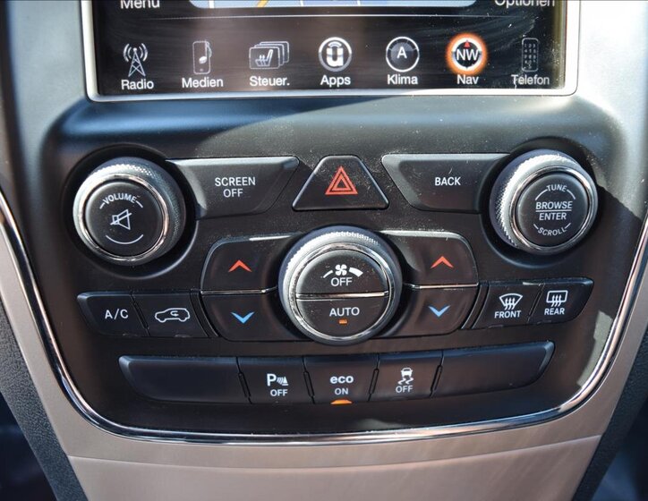 Jeep Grand Cherokee SUV 3,0 l 140 kw