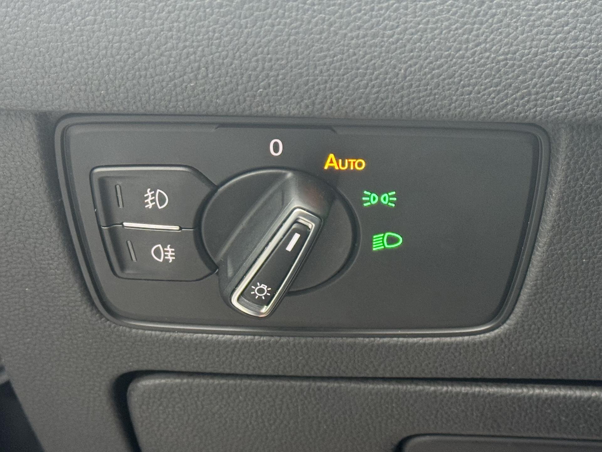 Volkswagen Passat Kombi 1,5 l 110 kw