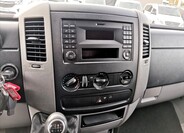 Mercedes-Benz Sprinter 9