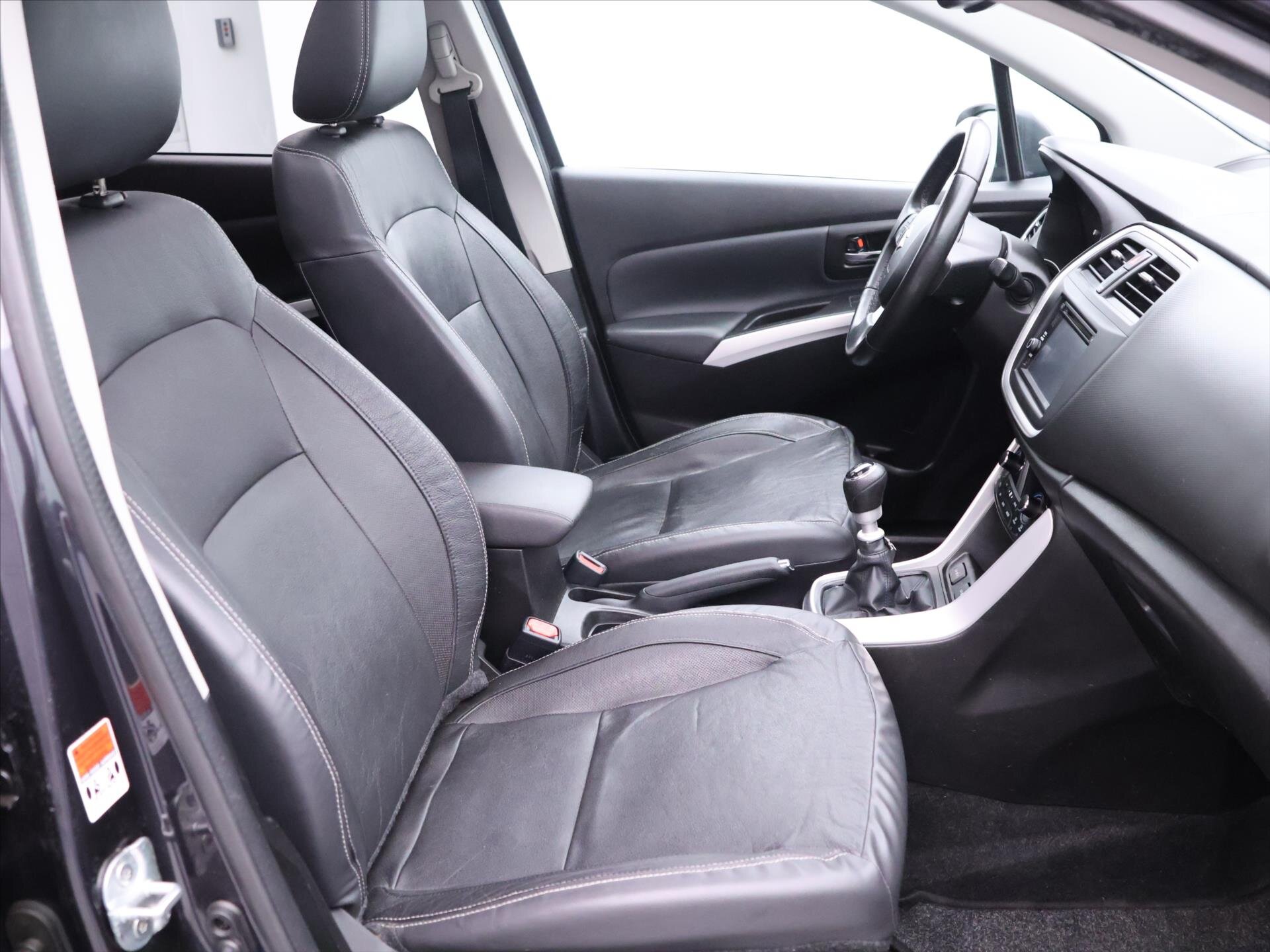 Suzuki SX4 S-Cross Hatchback 1,6 l 88 kw