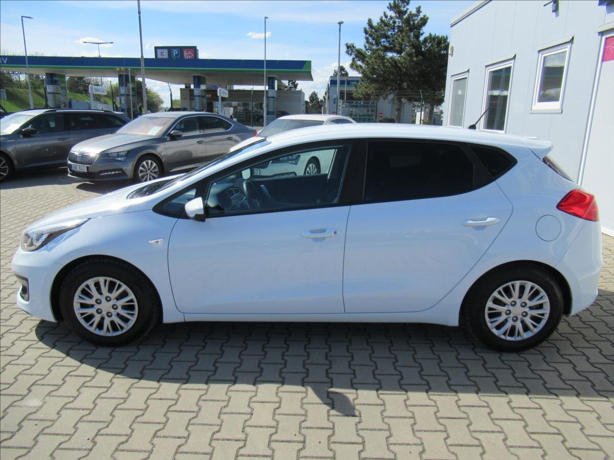 KIA Ceed Hatchback 1,4 l 66 kw