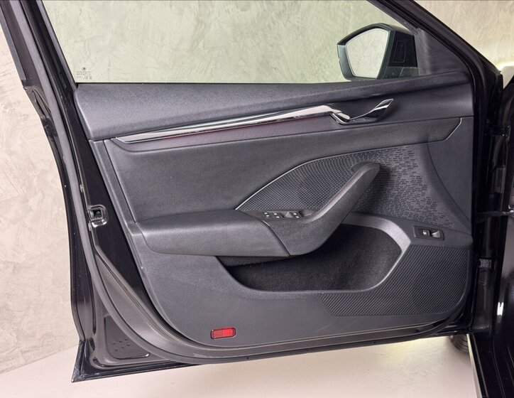 Škoda Octavia Kombi 1,4 l 150 kw