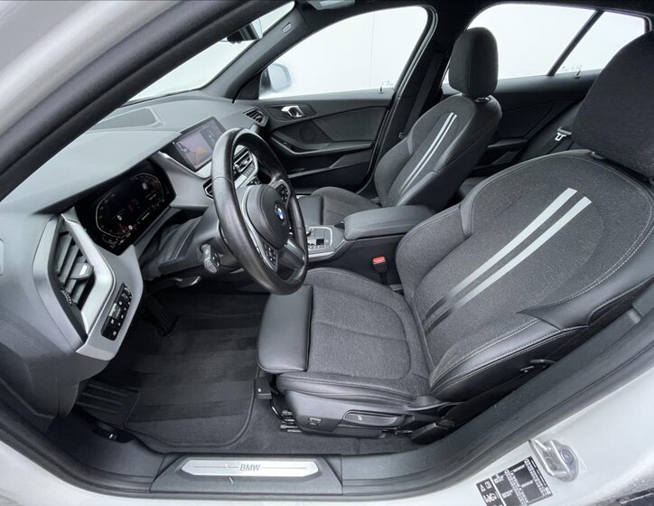 BMW Řada 1 Hatchback 2,0 l 140 kw