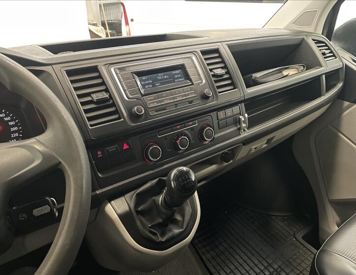 Volkswagen Transporter Kombi 2,0 l 110 kw
