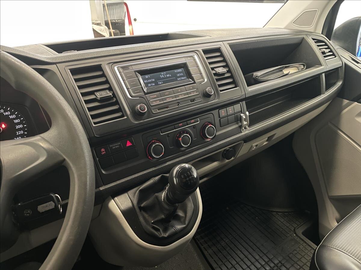 Volkswagen Transporter Kombi 2,0 l 110 kw