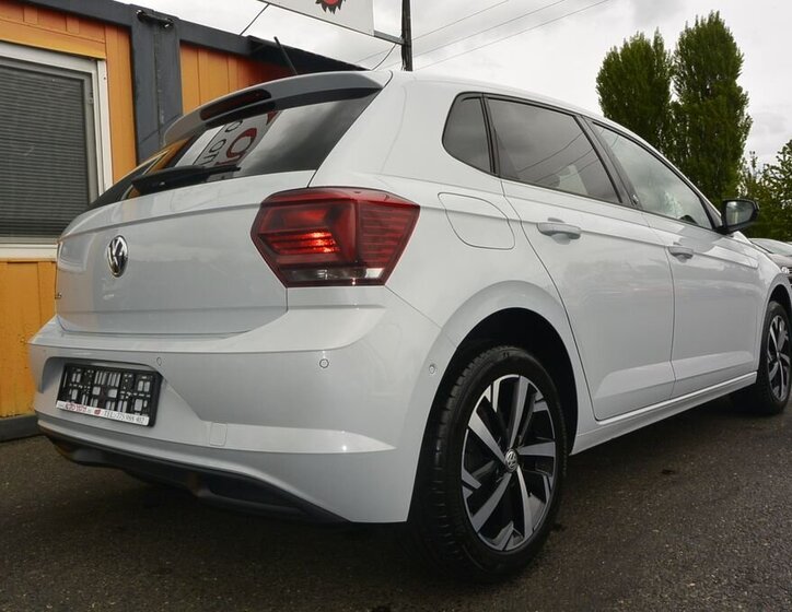 Volkswagen Polo Hatchback 999,0 70 kw