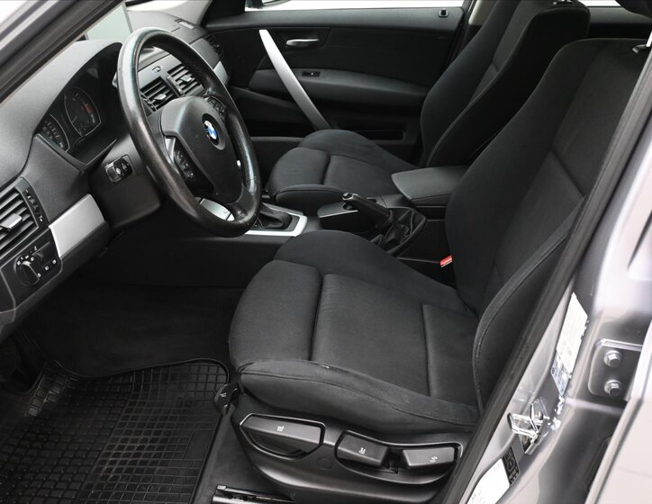 BMW X3 SUV 3,0 l 160 kw