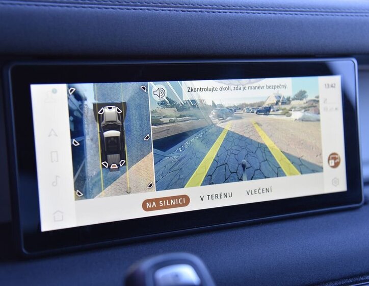 Land Rover Defender SUV 3,0 l 183 kw