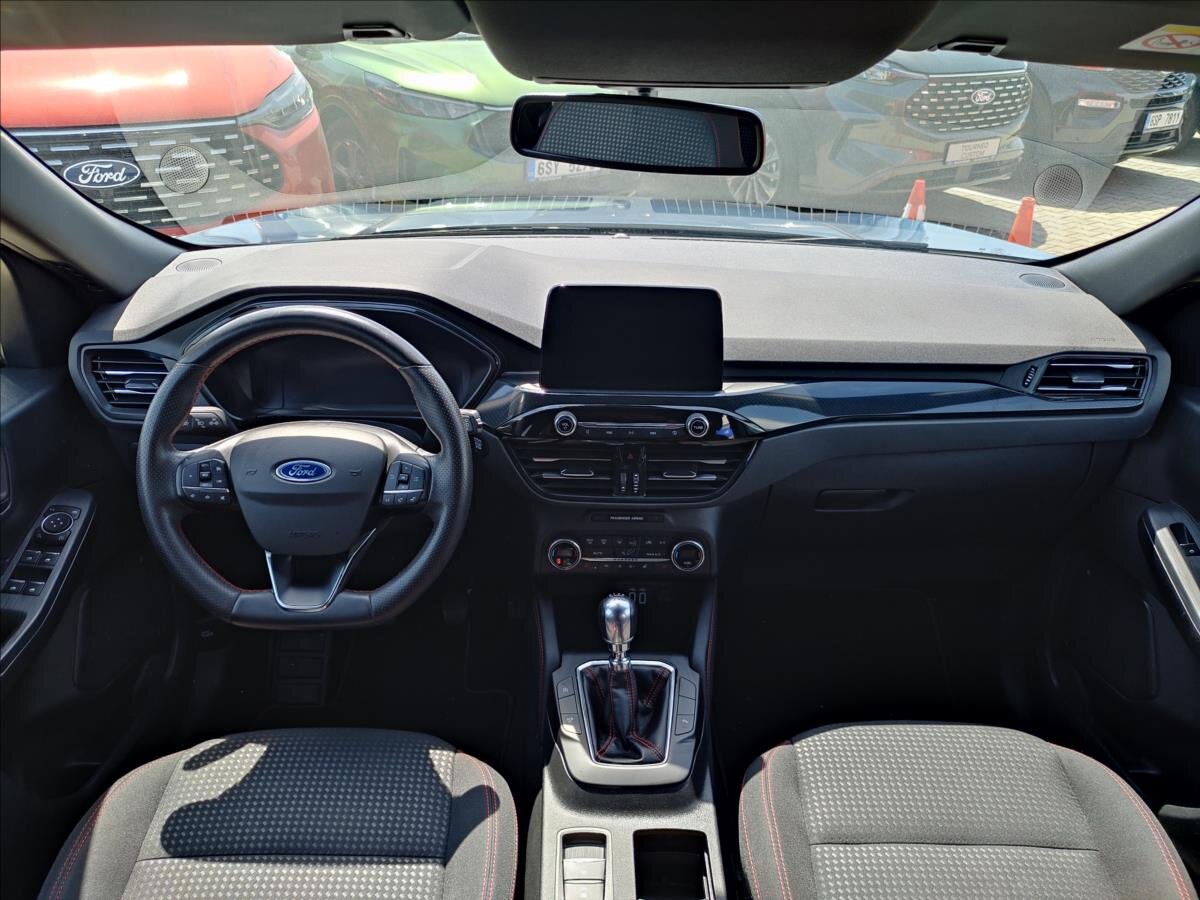 Ford Kuga SUV 1,5 l 110 kw