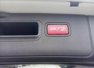 Mercedes-Benz Třídy R 15