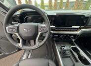 Chevrolet Silverado 14