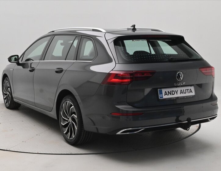 Volkswagen Golf Kombi 2,0 l 110 kw