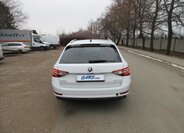Škoda Superb Kombi 2,0 l 110 kw
